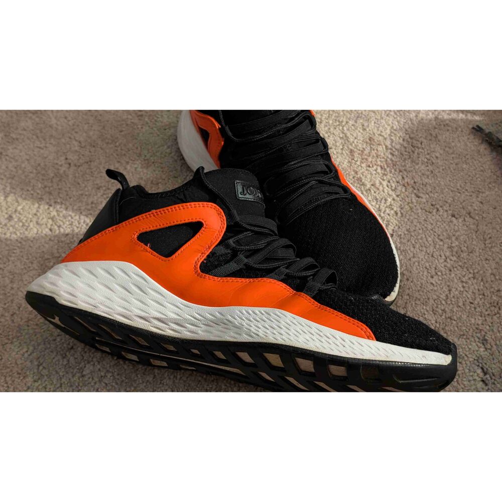 Men's Nike Jordan Formula 23 Black, Orange and White. Size 10.5 - Picture 1 of 8